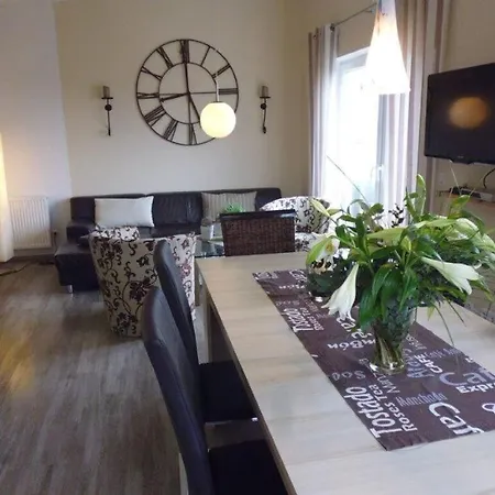 In Oppurg Apartment *